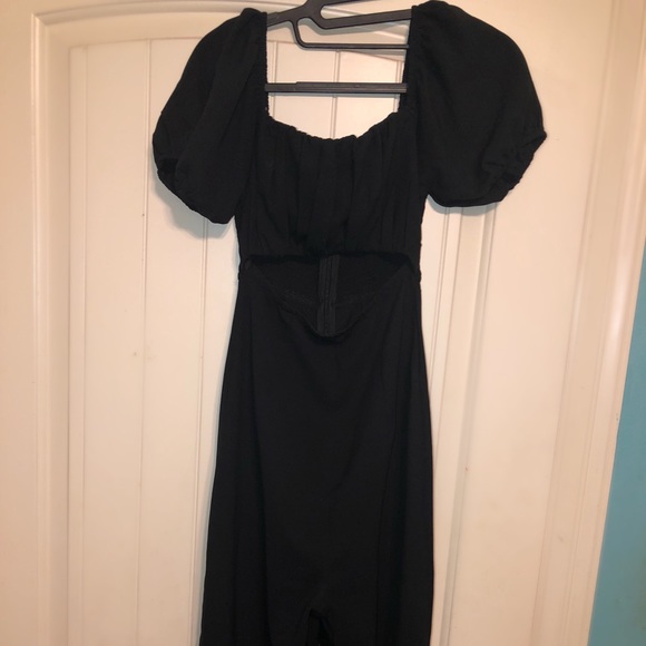Lulus Black Cutout Jumpsuit, Size XS - Picture 3 of 4